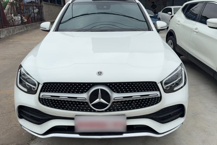 Used Mercedes-Benz GLC 2020 Facelifted GLC 300 L 4MATIC AMG-Line Exterior 3