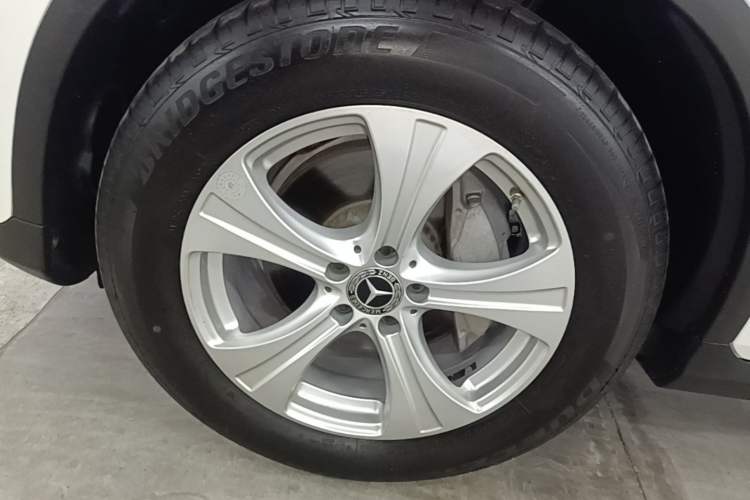 Used Mercedes-Benz GLC 2020 GLC 260 L 4MATIC Dynamic Model Exterior 4
