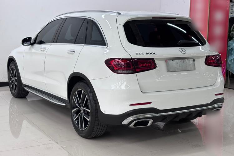 Used Mercedes-Benz GLC 2020 Facelift GLC 300 L 4MATIC Dynamic Edition Exterior 4