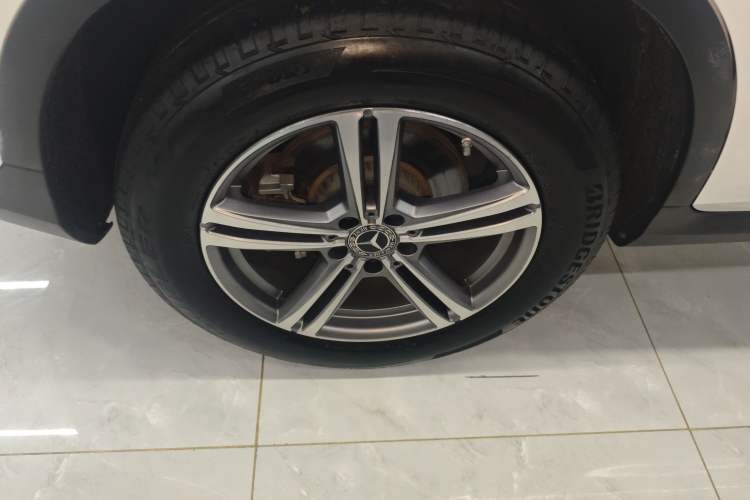 Used Mercedes-Benz GLC 2020 Facelifted GLC 260 L 4MATIC Dynamic Edition Exterior 4