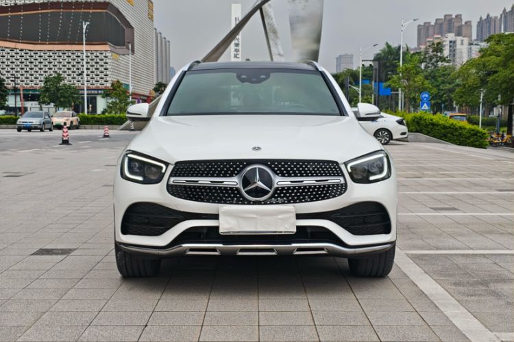 Used Mercedes-Benz GLC 2020 Facelifted GLC 300 L 4MATIC Luxury Edition Exterior 4