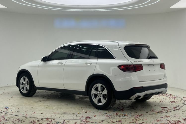Used Mercedes-Benz GLC 2020 Facelifted GLC 260 L 4MATIC Dynamic Edition Exterior 4
