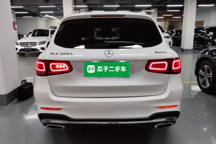 Used Mercedes-Benz GLC 2020 Facelift GLC 300 L 4MATIC Dynamic Edition Exterior 4