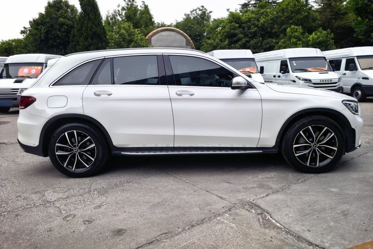 Used Mercedes-Benz GLC 2020 Facelift GLC 300 L 4MATIC Dynamic Edition Exterior 5