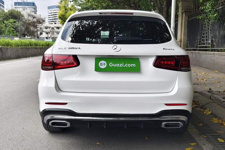 Used Mercedes-Benz GLC 2020 GLC 300 L 4MATIC Dynamic Edition Exterior 5