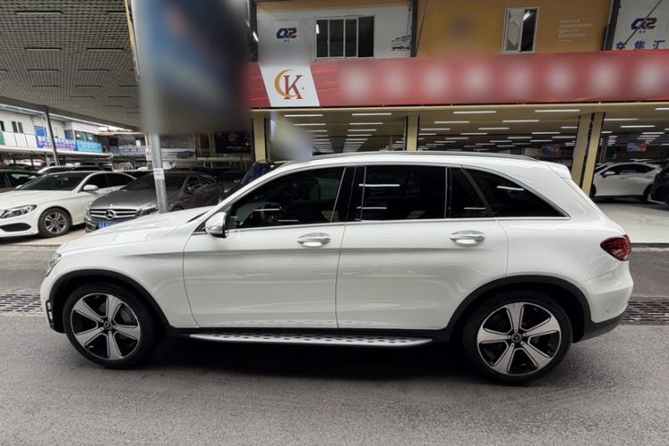 Used Mercedes-Benz GLC 2020 Facelifted GLC 260 L 4MATIC Dynamic Edition Exterior 5