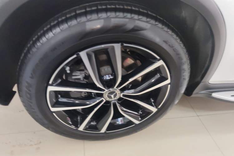 Used Mercedes-Benz GLC 2020 GLC 300 L 4MATIC Dynamic Edition Exterior 5
