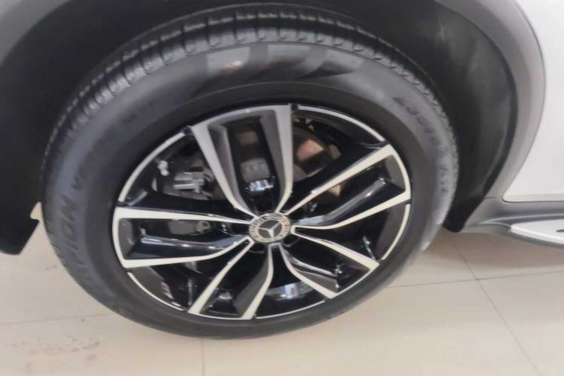 Used Mercedes-Benz GLC 2020 GLC 300 L 4MATIC Dynamic Edition Exterior 5