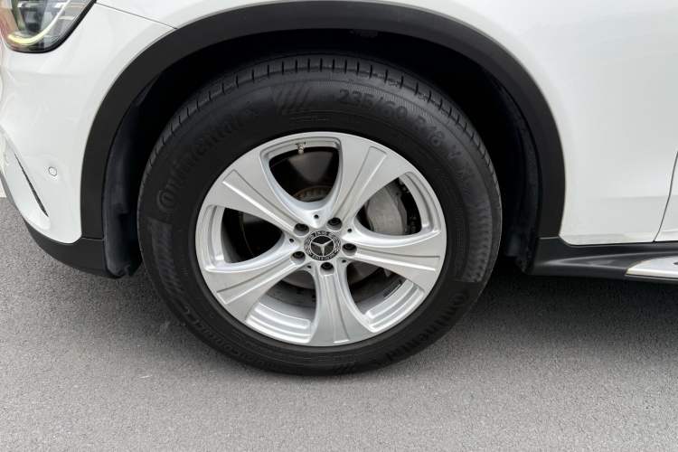 Used Mercedes-Benz GLC 2020 GLC 260 L 4MATIC Dynamic Model Exterior 6