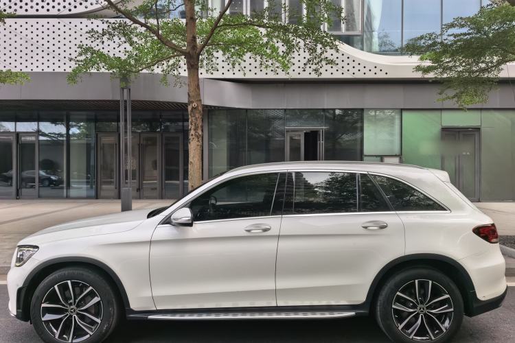 Used Mercedes-Benz GLC 2020 GLC 300 L 4MATIC Dynamic Edition Exterior 6