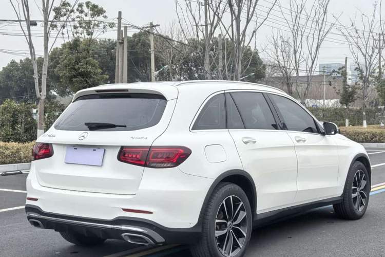 Used Mercedes-Benz GLC 2020 Facelift GLC 260 L 4MATIC Luxury Edition Exterior 6