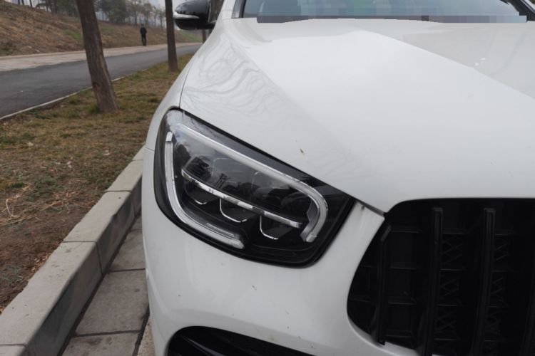 Used Mercedes-Benz GLC 2020 GLC 260 L 4MATIC Luxury Model Exterior 6