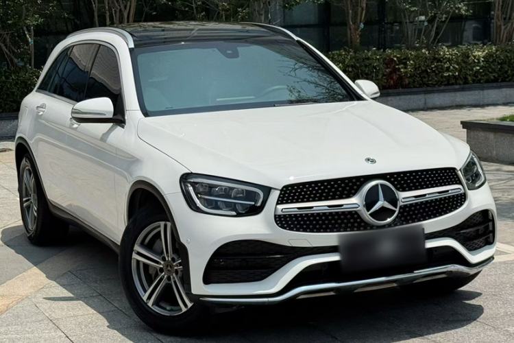 Used Mercedes-Benz GLC 2020 GLC 260 L 4MATIC Luxury Model Exterior 7