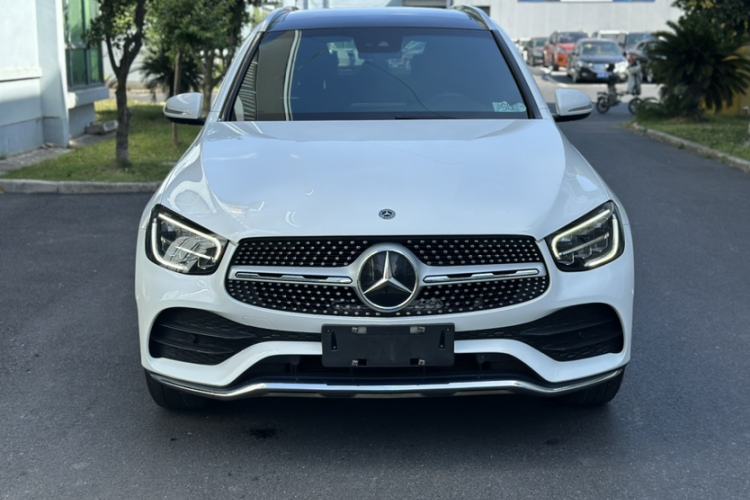 Used Mercedes-Benz GLC 2020 GLC 300 L 4MATIC Dynamic Edition Exterior 9