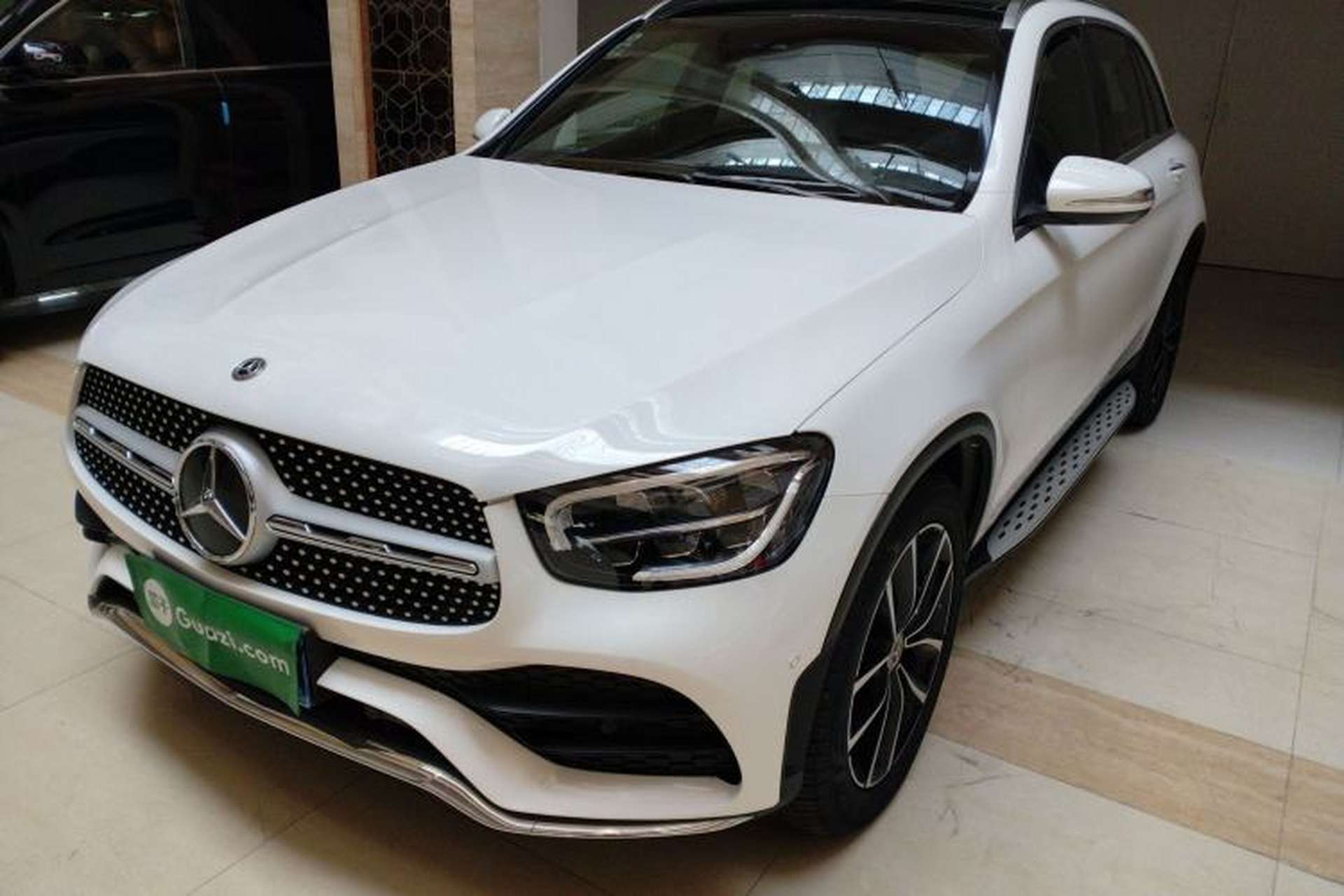 Used Mercedes-Benz GLC 2020 GLC 300 L 4MATIC Dynamic Edition Front Left 45 Deg
