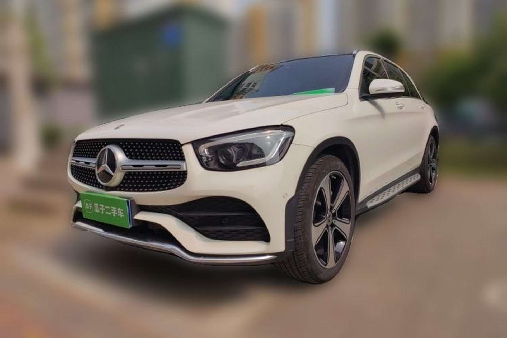 Used Mercedes-Benz GLC 2020 Facelifted GLC 300 L 4MATIC Luxury Edition Front Left 45 Deg