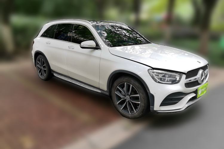 Used Mercedes-Benz GLC 2020 GLC 300 L 4MATIC Dynamic Edition Front Right 45 Deg