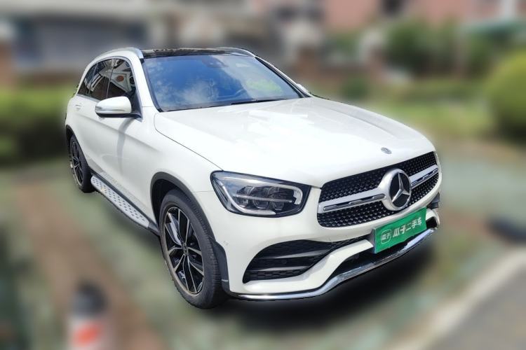 Used Mercedes-Benz GLC 2020 GLC 300 L 4MATIC Dynamic Edition Front Right 45 Deg