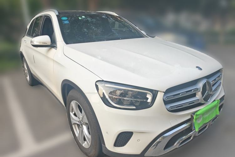 Used Mercedes-Benz GLC 2020 GLC 260 L 4MATIC Dynamic Model Front Right 45 Deg