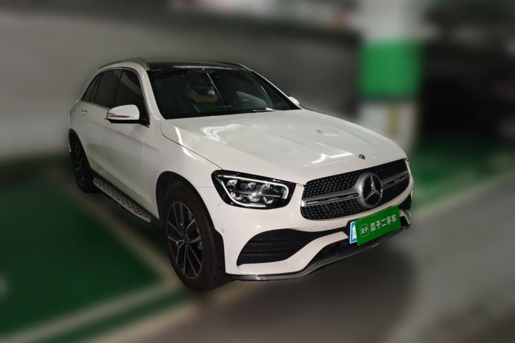 Used Mercedes-Benz GLC 2020 Facelift GLC 300 L 4MATIC Dynamic Edition Front Right 45 Deg