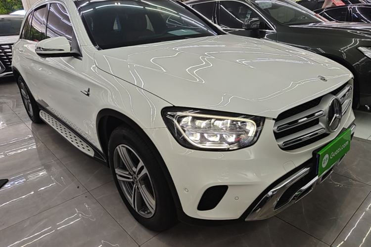 Used Mercedes-Benz GLC 2020 Facelifted GLC 260 L 4MATIC Dynamic Edition Front Right 45 Deg