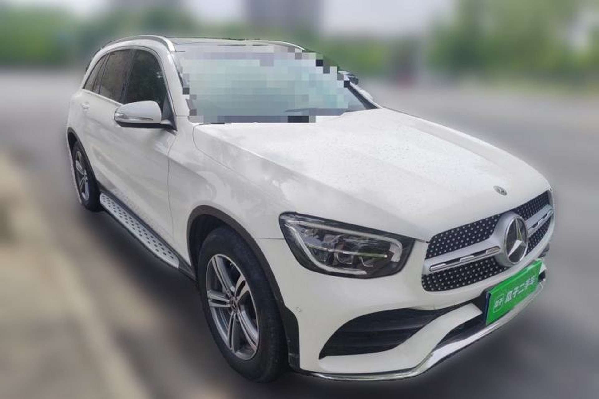 Used Mercedes-Benz GLC 2020 GLC 260 L 4MATIC Luxury Model Front Right 45 Deg