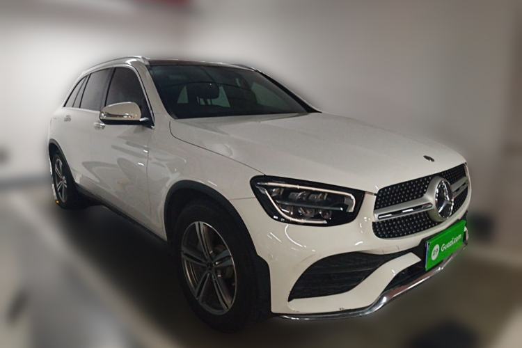 Used Mercedes-Benz GLC 2020 GLC 260 L 4MATIC Luxury Model Front Right 45 Deg