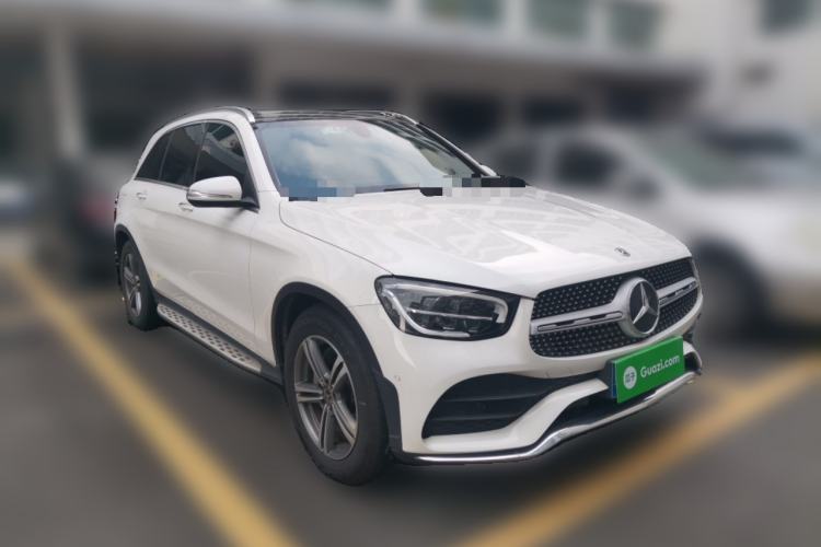 Used Mercedes-Benz GLC 2020 GLC 260 L 4MATIC Luxury Model Front Right 45 Deg