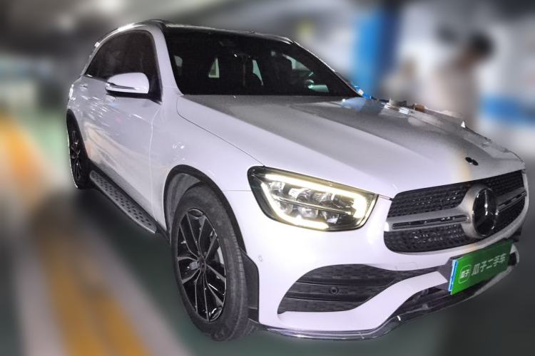 Used Mercedes-Benz GLC 2020 Facelift GLC 300 L 4MATIC Dynamic Edition Front Right 45 Deg