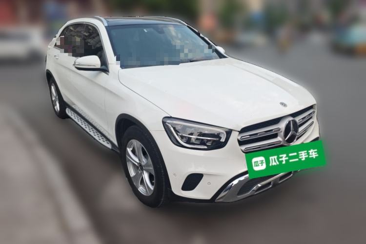 Used Mercedes-Benz GLC 2020 GLC 260 L 4MATIC Dynamic Model Front Right 45 Deg