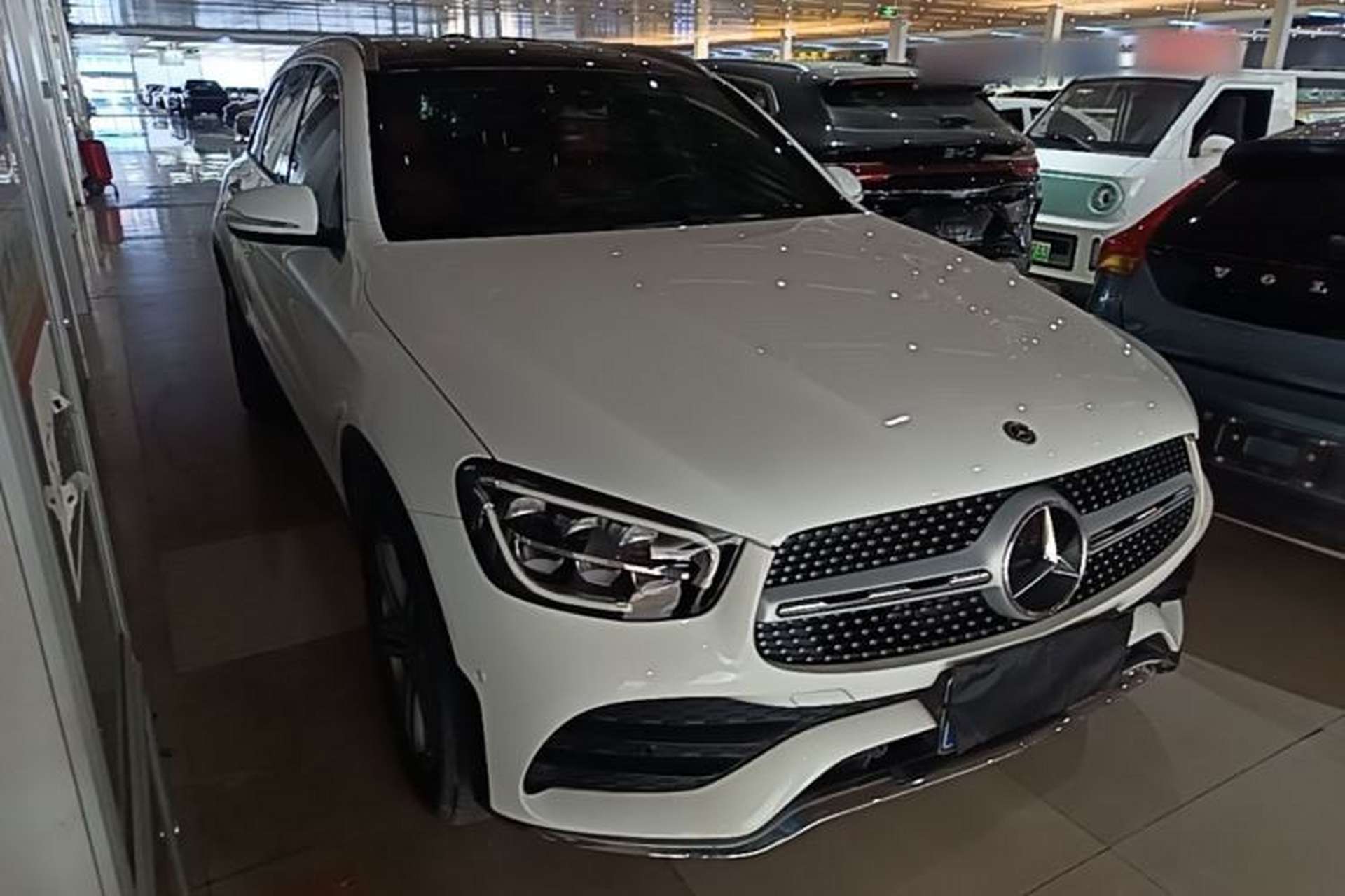 Used Mercedes-Benz GLC 2020 GLC 260 L 4MATIC Luxury Model Front Right 45 Deg