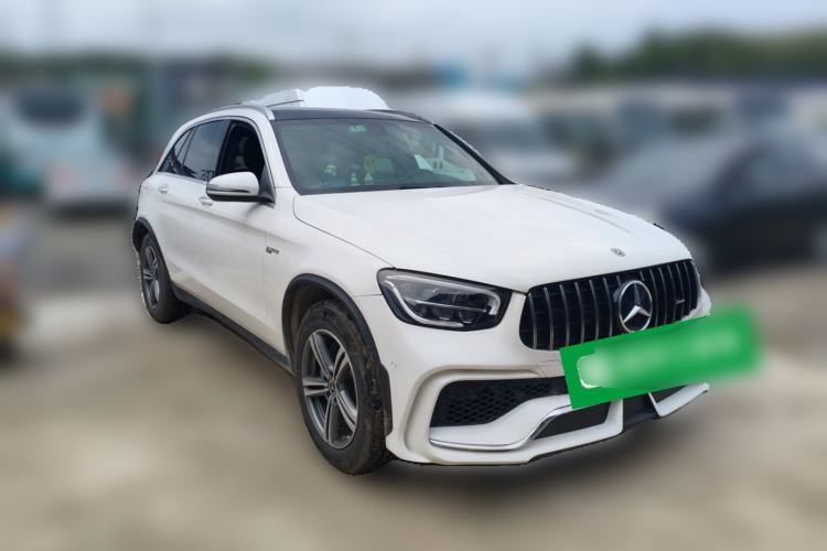 Used Mercedes-Benz GLC 2020 Facelift GLC 260 L 4MATIC Luxury Edition Front Right 45 Deg