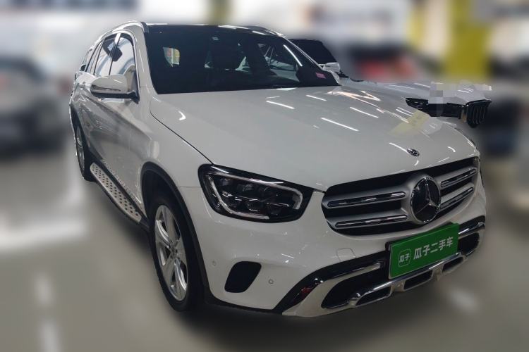 Used Mercedes-Benz GLC 2020 Facelifted GLC 260 L 4MATIC Dynamic Edition Front Right 45 Deg