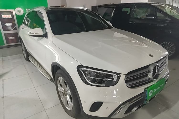 Used Mercedes-Benz GLC 2020 Facelifted GLC 260 L 4MATIC Dynamic Edition Front Right 45 Deg
