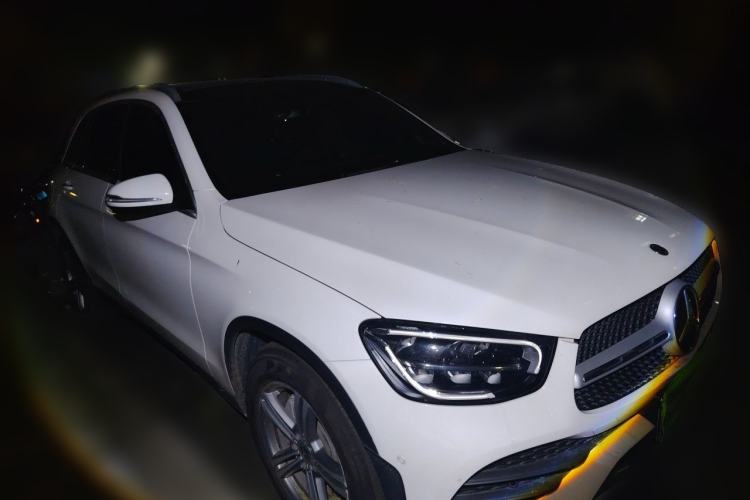 Used Mercedes-Benz GLC 2020 GLC 260 L 4MATIC Luxury Model Front Right 45 Deg