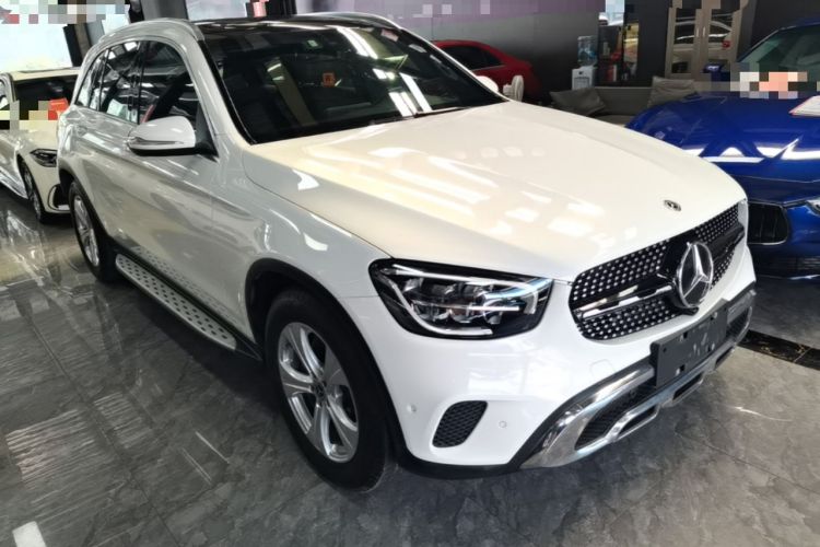 Used Mercedes-Benz GLC 2020 GLC 260 L 4MATIC Dynamic Model Front Right 45 Deg