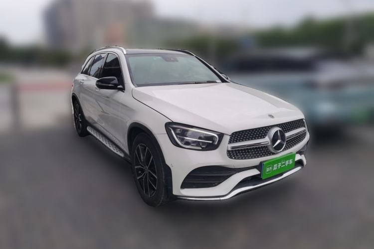 Used Mercedes-Benz GLC 2020 Facelift GLC 300 L 4MATIC Dynamic Edition Front Right 45 Deg