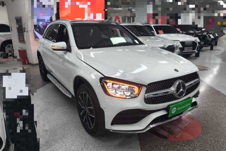 Used Mercedes-Benz GLC 2020 Facelift GLC 300 L 4MATIC Dynamic Edition Front Right 45 Deg