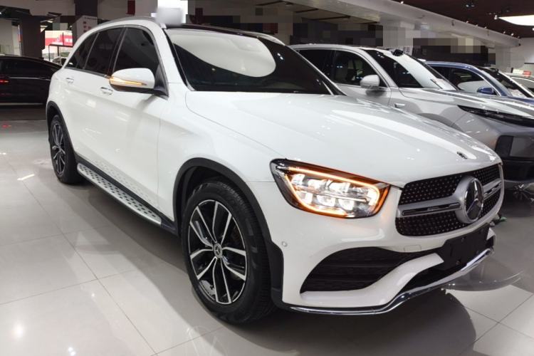Used Mercedes-Benz GLC 2020 Facelift GLC 300 L 4MATIC Dynamic Edition Front Right 45 Deg