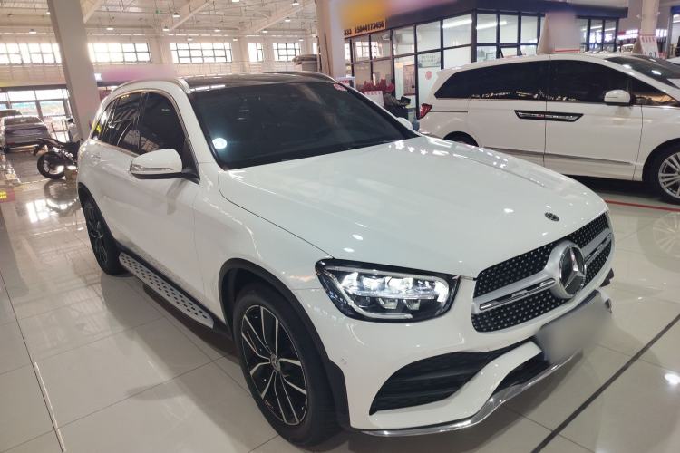 Used Mercedes-Benz GLC 2020 Facelift GLC 300 L 4MATIC Dynamic Edition Front Right 45 Deg