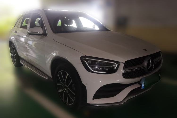 Used Mercedes-Benz GLC 2020 GLC 300 L 4MATIC Dynamic Edition Front Right 45 Deg