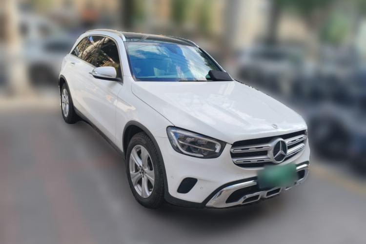 Used Mercedes-Benz GLC 2020 Facelifted GLC 260 L 4MATIC Dynamic Edition Front Right 45 Deg