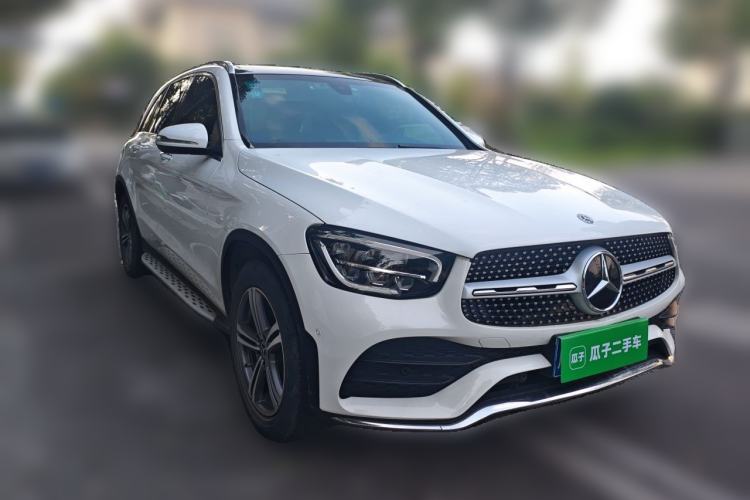 Used Mercedes-Benz GLC 2020 GLC 260 L 4MATIC Luxury Model Front Right 45 Deg