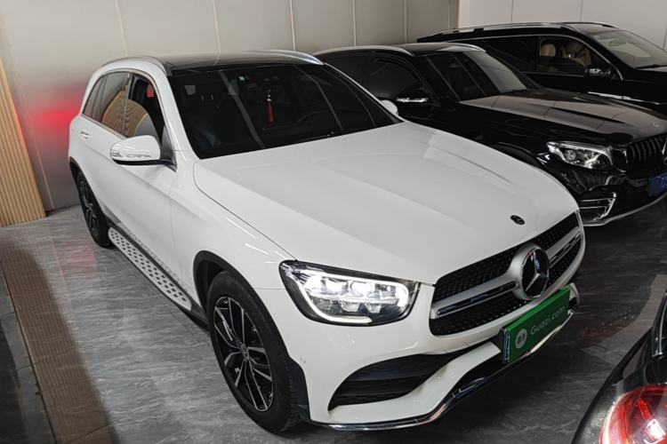 Used Mercedes-Benz GLC 2020 Facelift GLC 300 L 4MATIC Dynamic Edition Front Right 45 Deg