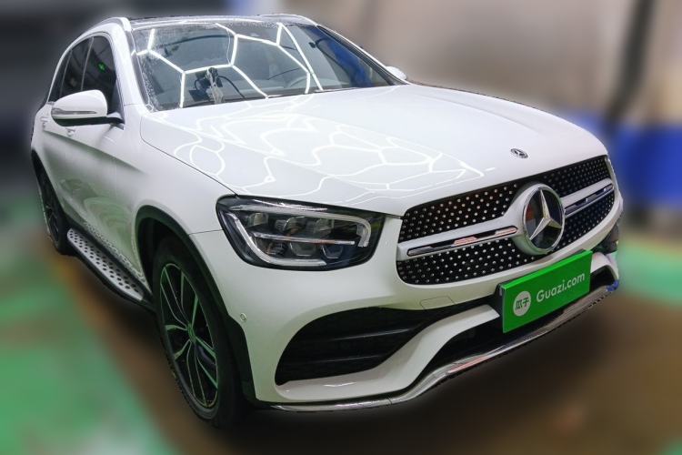 Used Mercedes-Benz GLC 2020 GLC 300 L 4MATIC Dynamic Edition Front Right 45 Deg