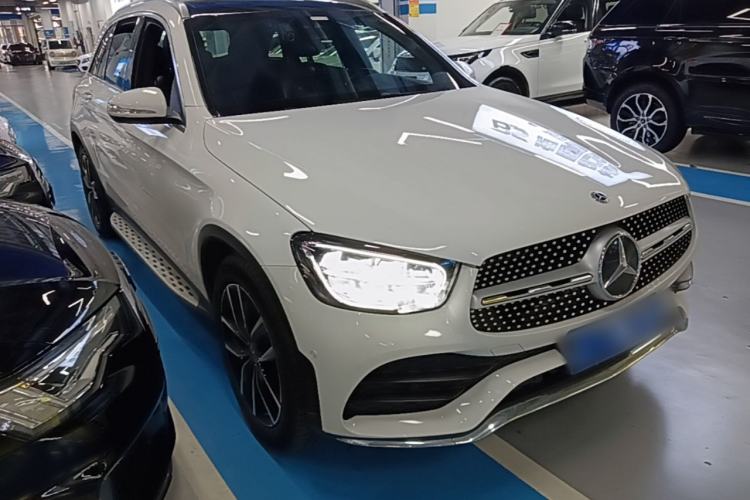 Used Mercedes-Benz GLC 2020 Facelift GLC 300 L 4MATIC Dynamic Edition Front Right 45 Deg