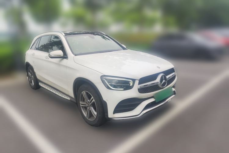 Used Mercedes-Benz GLC 2020 GLC 260 L 4MATIC Luxury Model Front Right 45 Deg