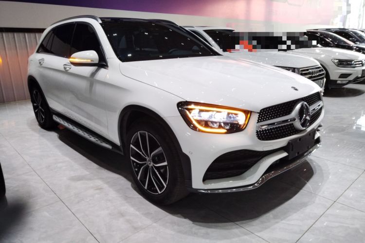 Used Mercedes-Benz GLC 2020 Facelift GLC 300 L 4MATIC Dynamic Edition Front Right 45 Deg