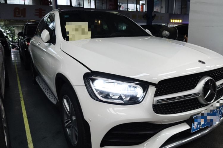 Used Mercedes-Benz GLC 2020 GLC 260 L 4MATIC Luxury Model Front Right 45 Deg