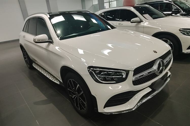 Used Mercedes-Benz GLC 2020 Facelift GLC 300 L 4MATIC Dynamic Edition Front Right 45 Deg